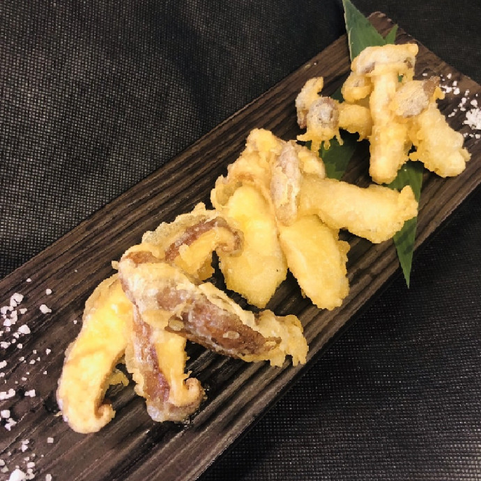 実りの秋 茸の天婦羅盛り合わせ