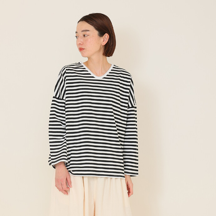 to touch with OTA KNIT